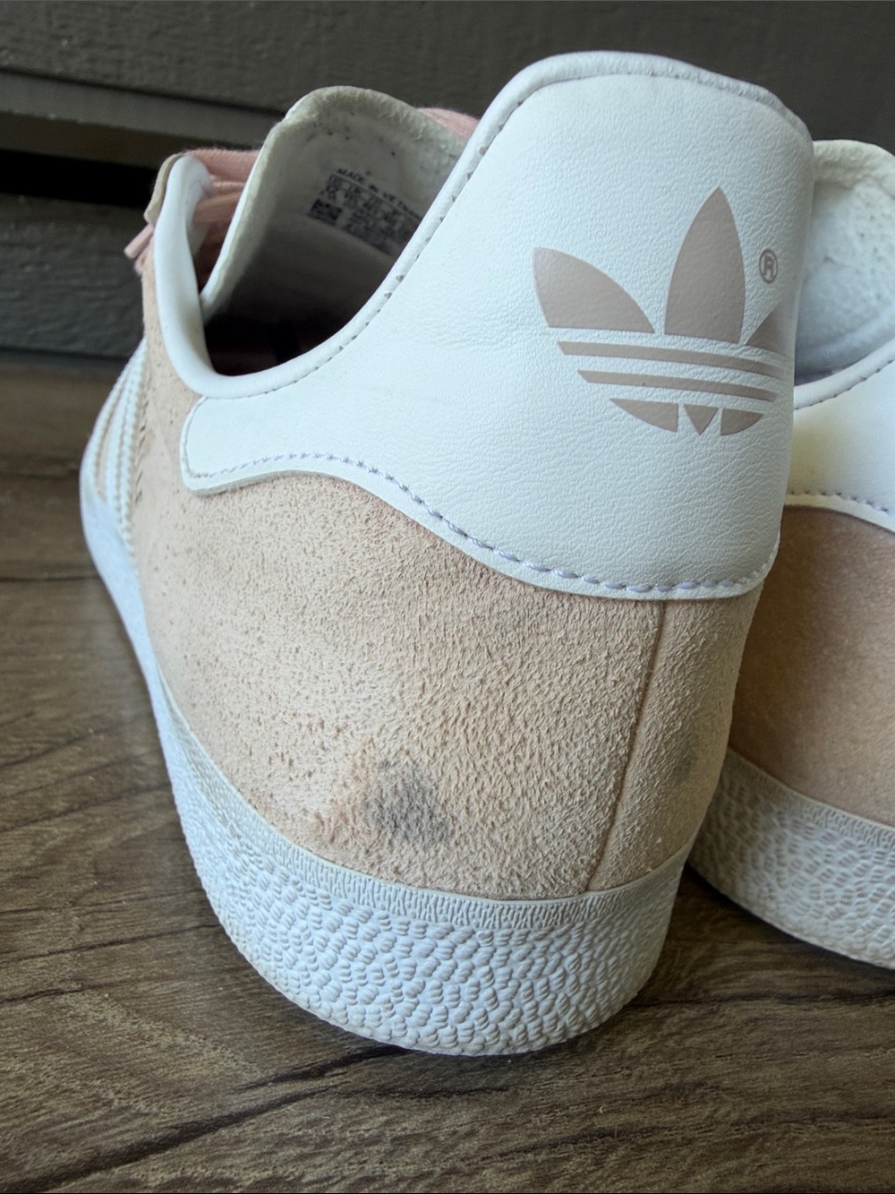 Adidas Gazelle Men's Suede Sneakers in Light Pink and White size 12 - Picture 7 of 11